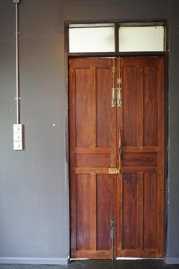 Pickbaan Hostel Lamphun Exterior photo